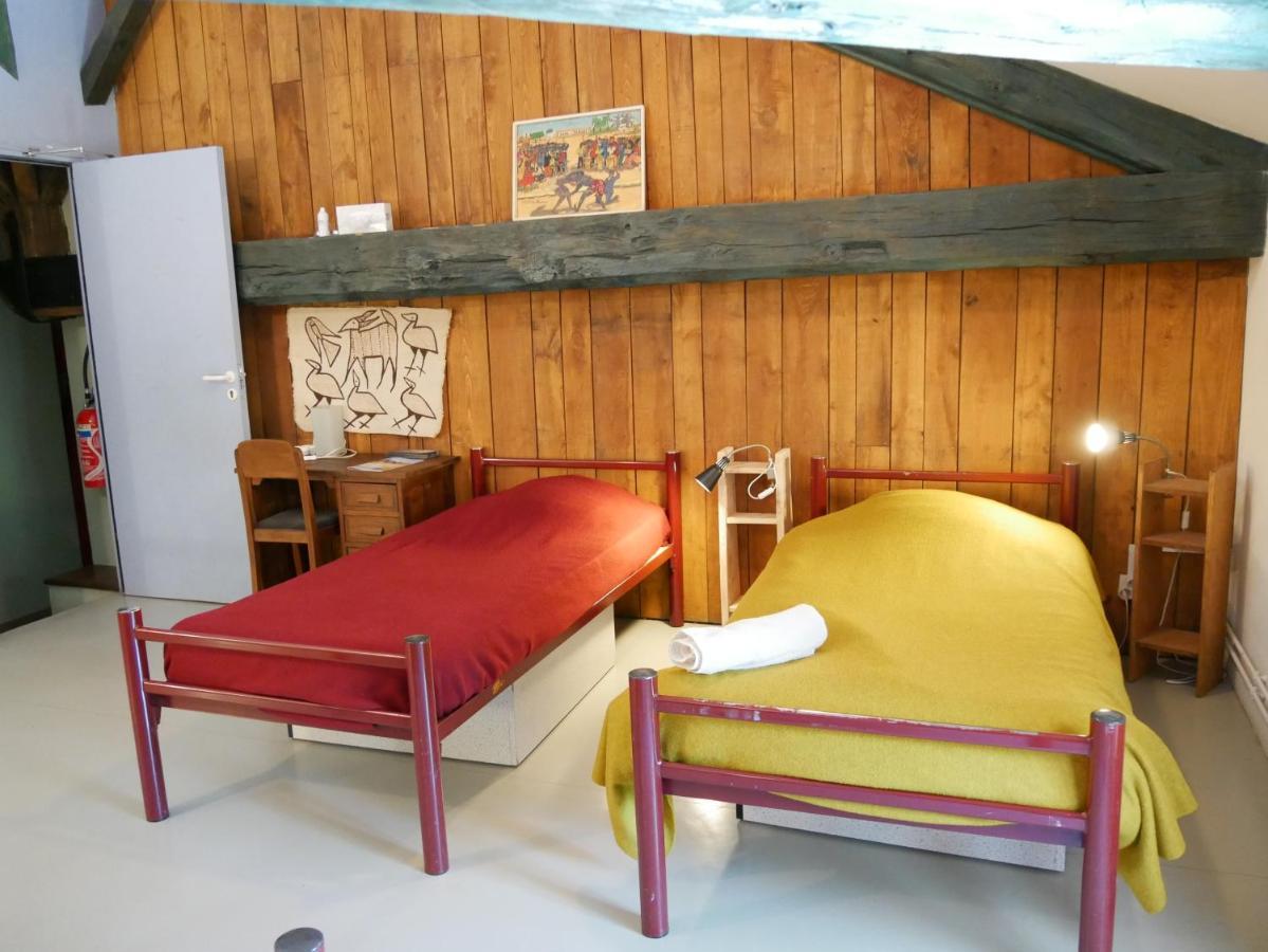 La Tribu De Lavaud Bed and Breakfast Saint-Quentin-sur-Charente Exteriör bild